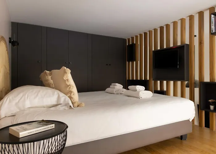 Modern For 4 People - Arc De Triomphe 파리